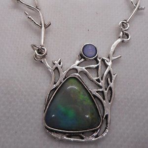 NEW Antlers Design Clavicle Chain Creative Triangle Colorful Stone Pendant Neck!